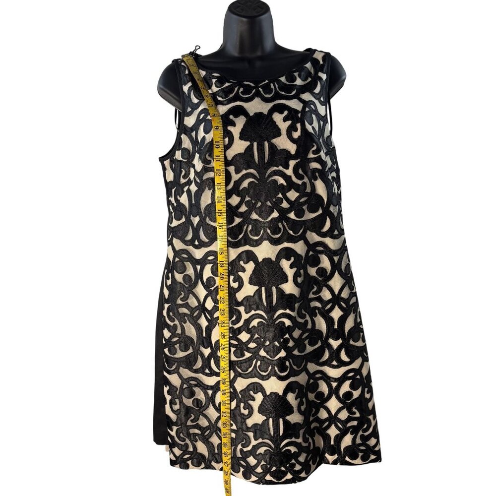 Vince Camuto Sleeveless Dress, Velvet Textured Pattern, Back Zipper Closure 14 - Picture 11 of 14